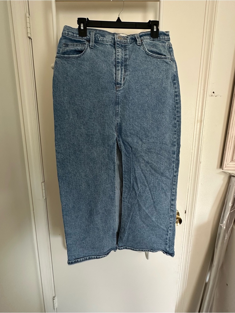 Universal Thread Light Blue Denim Skirt with Subtle Fading